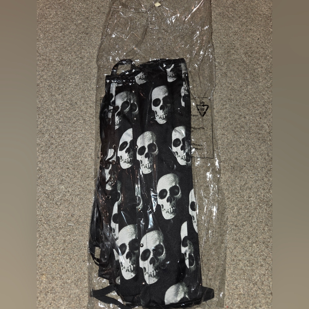 Gothic Black Skull Print Corset Bustier Shapewear.  Size 6XL. - Picture 7 of 8